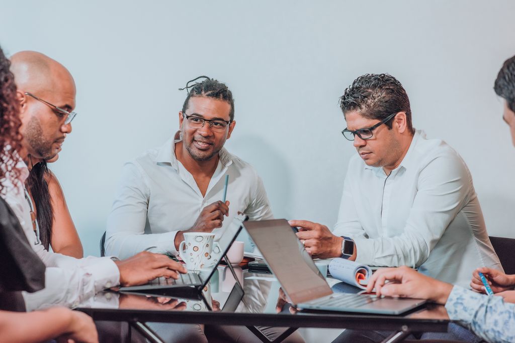 Innovación social: experiencia y retos para desarrollar y apoyar soluciones operativas y colaborativas para y con las áreas locales.